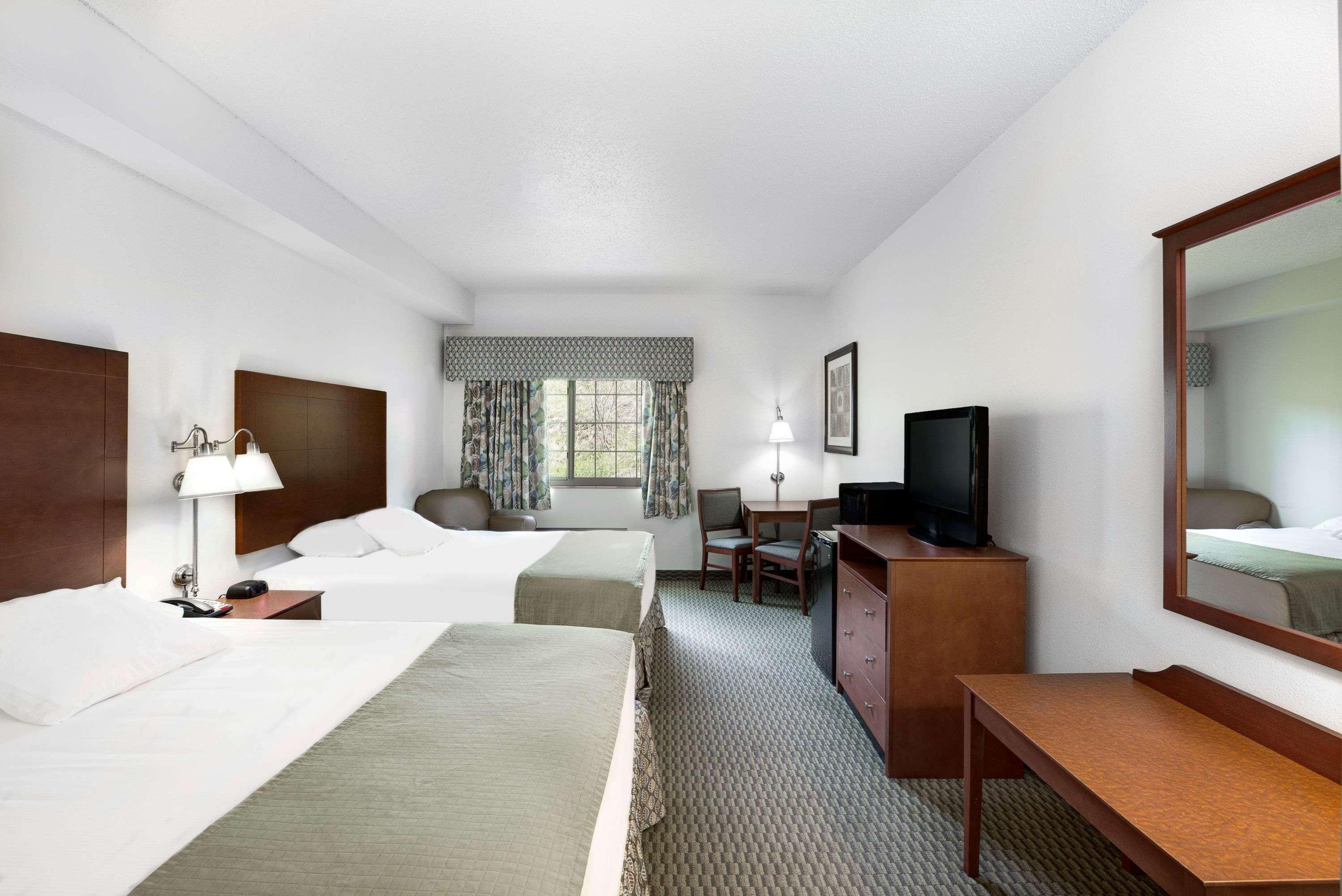 Days Inn By Wyndham Carroll Eksteriør billede